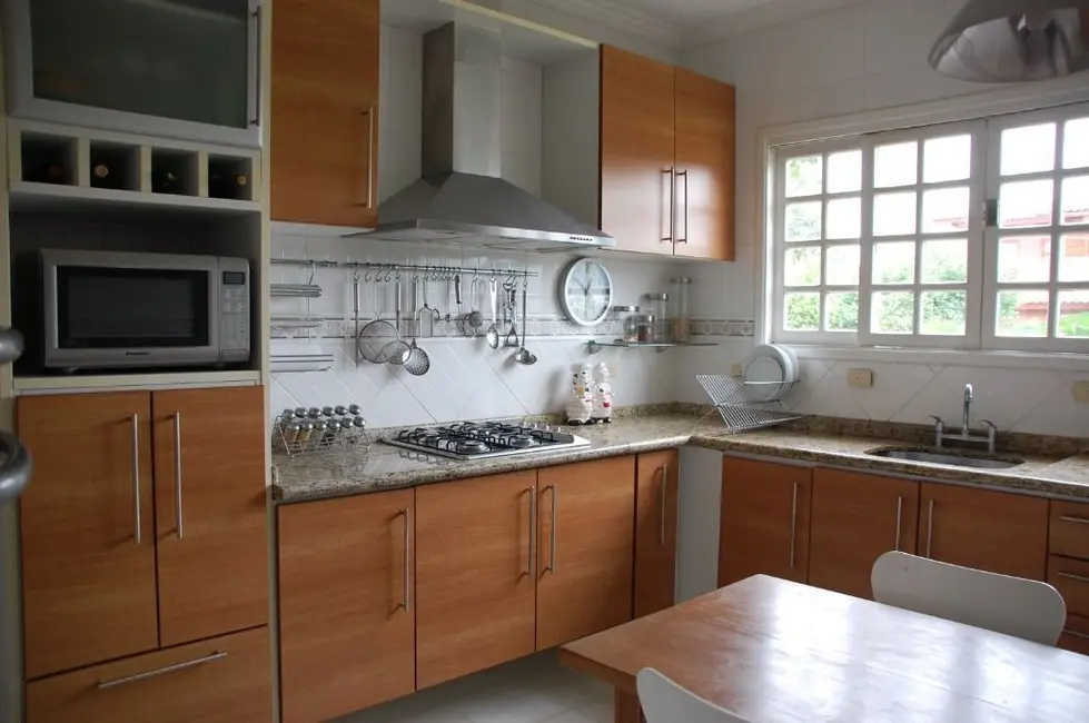 Foto 1 de Casa de Condomínio com 3 quartos à venda, 241m2 em Tarumã, Santana De Parnaiba - SP