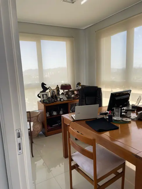 Foto 3 de Sala Comercial com 3 quartos para alugar, 81m2 em Sítio Tamboré Alphaville, Barueri - SP