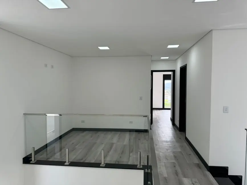 Foto 6 de Casa de Condomínio com 3 quartos à venda, 224m2 em Suru, Santana De Parnaiba - SP
