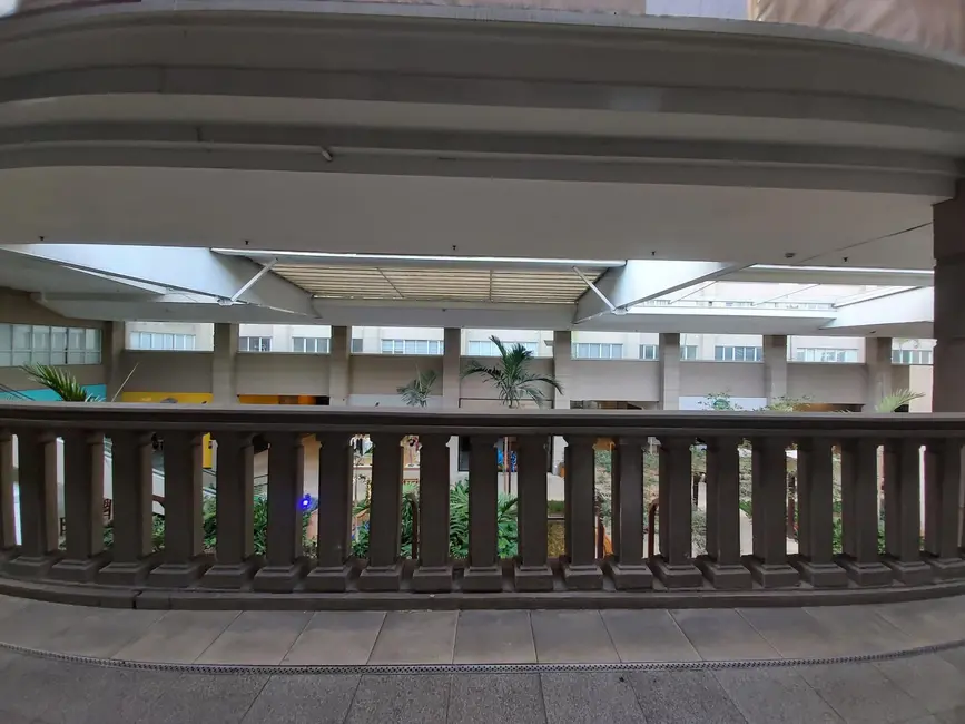 Foto 3 de Loja com 4 quartos para alugar, 166m2 em Sítio Tamboré Alphaville, Barueri - SP