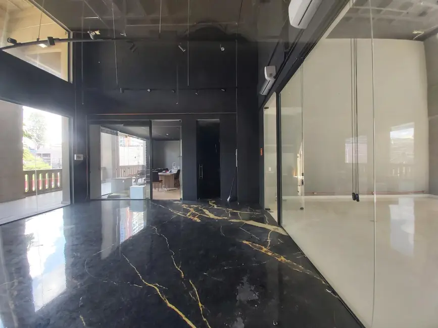 Foto 5 de Loja com 3 quartos para alugar, 123m2 em Sítio Tamboré Alphaville, Barueri - SP