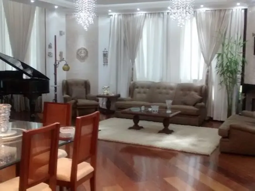 Foto 1 de Casa de Condomínio com 3 quartos à venda, 480m2 em Barueri - SP