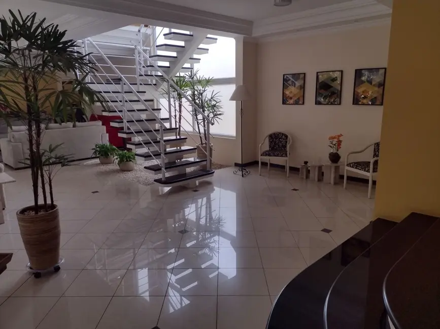 Foto 1 de Casa de Condomínio com 4 quartos à venda, 460m2 em Alphaville, Santana De Parnaiba - SP