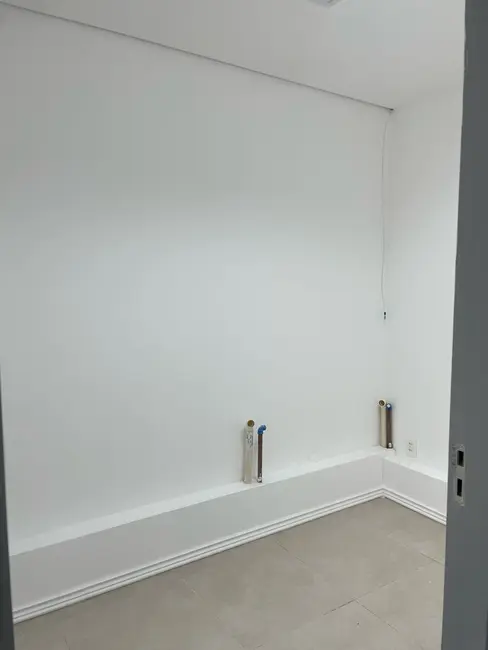 Foto 2 de Sala Comercial com 1 quarto à venda, 86m2 em Sítio Tamboré Alphaville, Barueri - SP