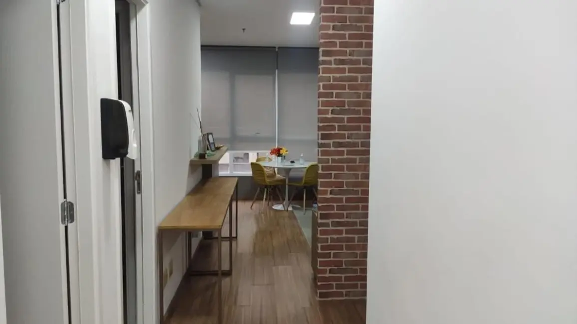 Foto 2 de Sala Comercial com 1 quarto à venda, 56m2 em Sítio Tamboré Alphaville, Barueri - SP