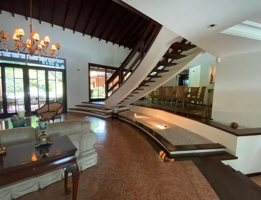 Casa de Condomínio com 4 quartos para alugar, 587m2 em Alphaville Residencial Zero, Barueri - SP - imagem 6 Foto 6 de Casa de Condomínio com 4 quartos para alugar, 587m2 em Alphaville Residencial Zero, Barueri - SP