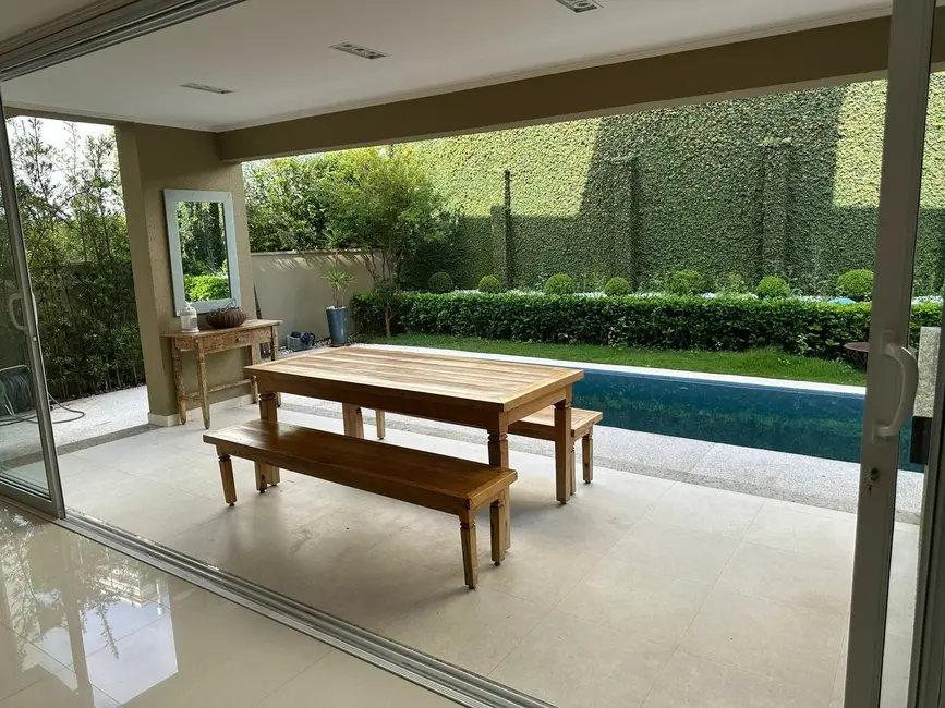 Foto 2 de Casa de Condomínio com 5 quartos à venda, 340m2 em Alphaville, Santana De Parnaiba - SP