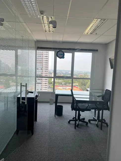 Foto 3 de Sala Comercial com 4 quartos à venda, 110m2 em Sítio Tamboré Alphaville, Barueri - SP