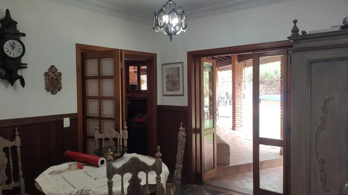 Foto 3 de Sobrado com 6 quartos à venda, 664m2 em Alphaville, Santana De Parnaiba - SP