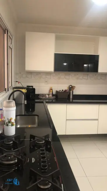 Foto 1 de Sobrado com 3 quartos à venda, 110m2 em Jardim Deghi, Santana De Parnaiba - SP