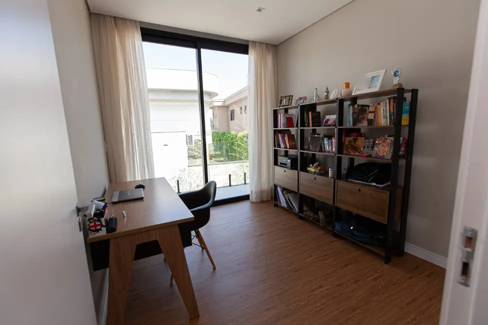 Foto 9 de Sobrado com 4 quartos à venda, 400m2 em Tamboré, Santana De Parnaiba - SP