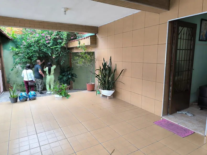 Foto 3 de Sobrado com 2 quartos à venda, 177m2 em Jardim Elvira, Osasco - SP