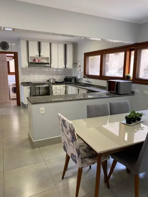 Foto 8 de Sobrado com 3 quartos à venda, 310m2 em Alphaville, Santana De Parnaiba - SP