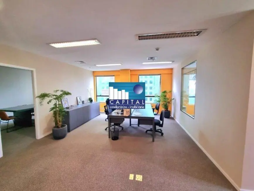 Foto 1 de Sala Comercial com 1 quarto à venda, 89m2 em Alphaville Industrial, Barueri - SP