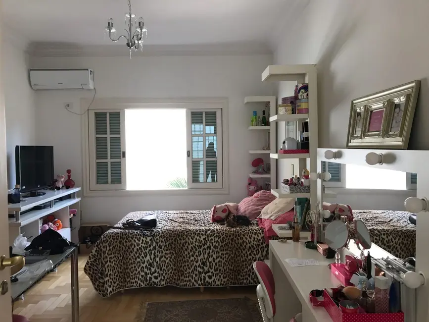 Sobrado com 5 quartos à venda, 560m2 em Alphaville Residencial Zero, Barueri - SP - imagem 9 Foto 9 de Sobrado com 5 quartos à venda, 560m2 em Alphaville Residencial Zero, Barueri - SP