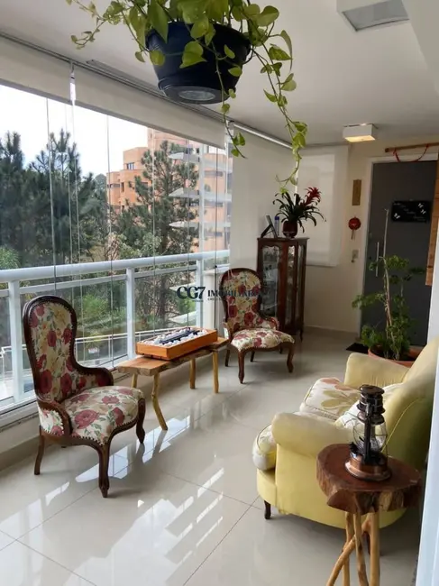 Foto 1 de Apartamento com 4 quartos à venda, 196m2 em Barueri - SP