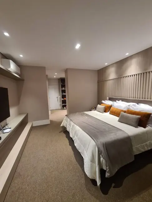 Foto 9 de Apartamento com 5 quartos à venda, 336m2 em Alphaville Empresarial, Barueri - SP