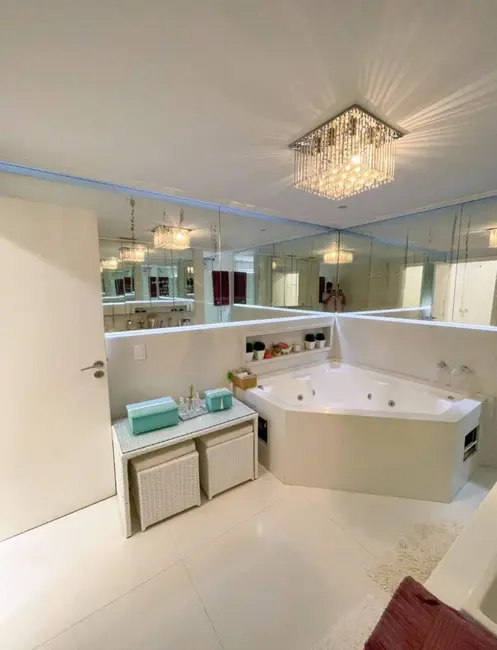 Foto 8 de Apartamento com 3 quartos à venda, 253m2 em Alphaville Industrial, Barueri - SP