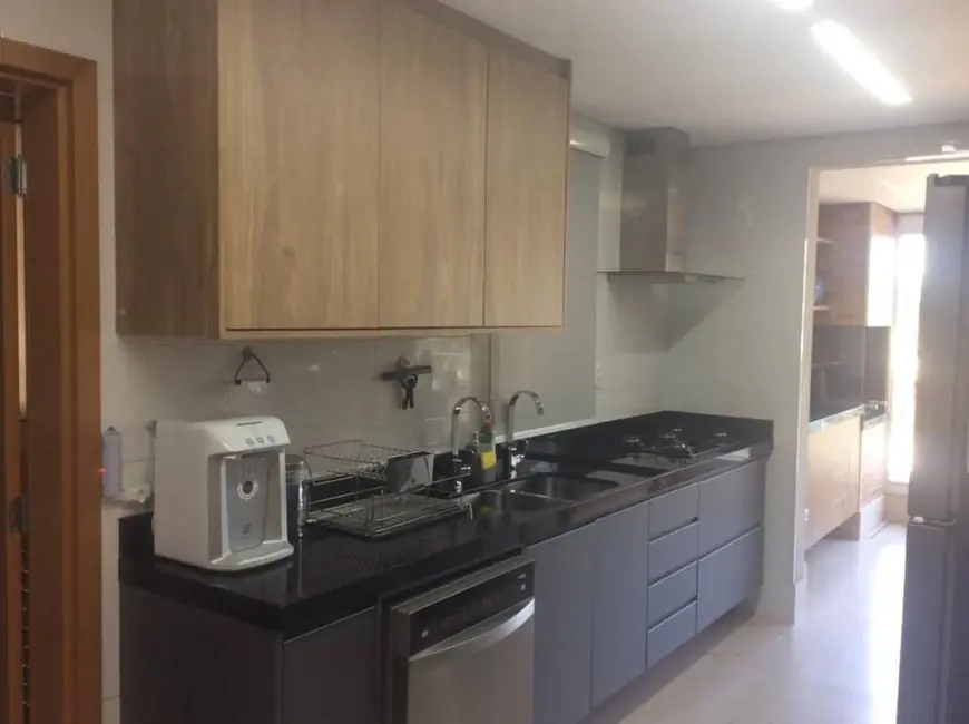 Apartamento com 3 quartos à venda, 228m2 em Tamboré, Santana De Parnaiba - SP - imagem 5 Foto 5 de Apartamento com 3 quartos à venda, 228m2 em Tamboré, Santana De Parnaiba - SP