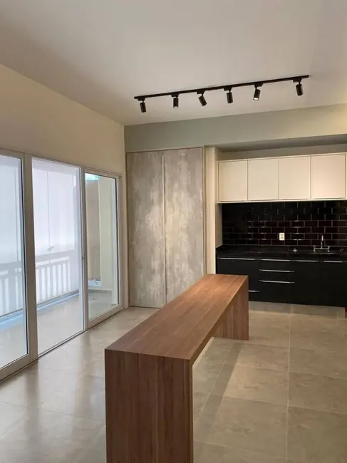 Foto 1 de Apartamento com 1 quarto à venda, 50m2 em Tamboré, Santana De Parnaiba - SP