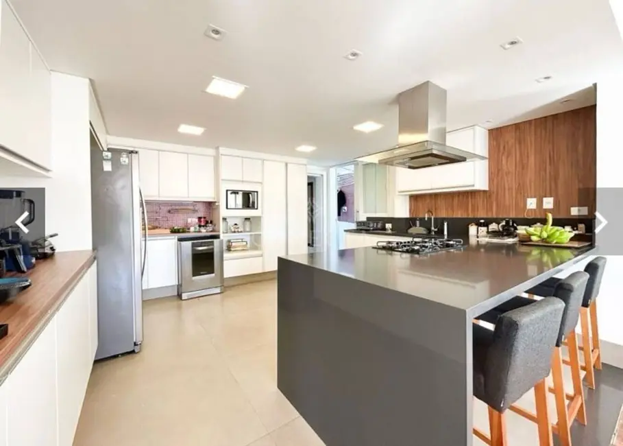 Foto 6 de Sobrado com 3 quartos à venda, 450m2 em Alphaville, Santana De Parnaiba - SP