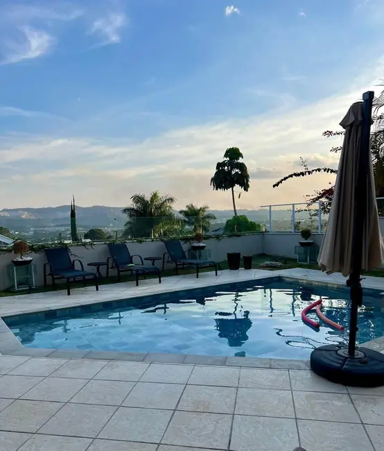 Foto 2 de Sobrado com 5 quartos à venda, 400m2 em Alphaville, Santana De Parnaiba - SP