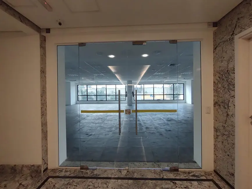 Sala Comercial para alugar, 677m2 em Alphaville Industrial, Barueri - SP - imagem 2 Foto 2 de Sala Comercial para alugar, 677m2 em Alphaville Industrial, Barueri - SP