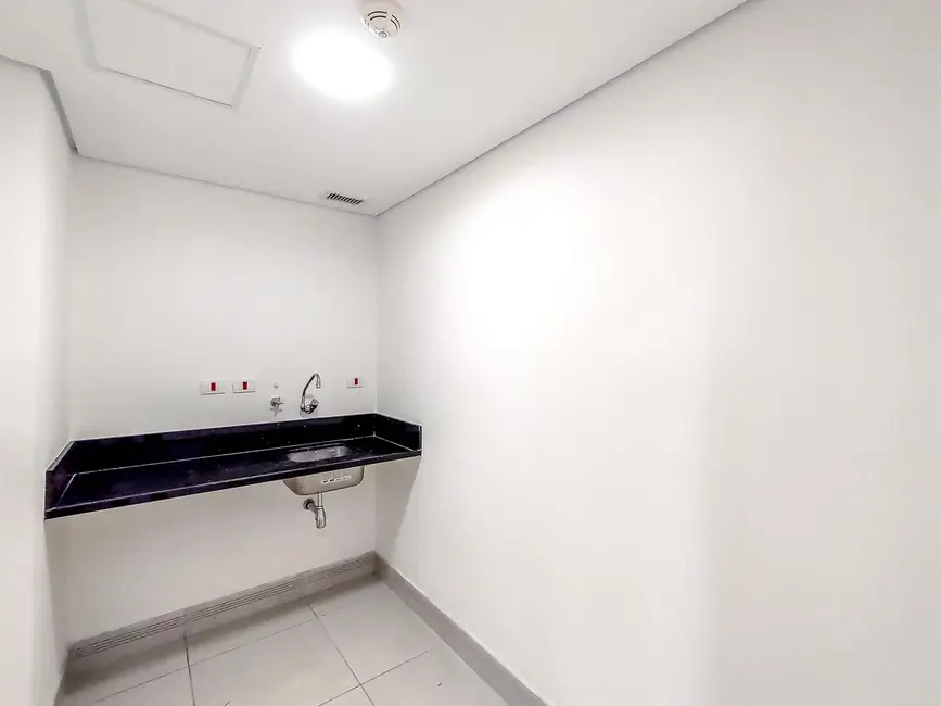 Foto 6 de Sala Comercial para alugar, 677m2 em Alphaville Industrial, Barueri - SP