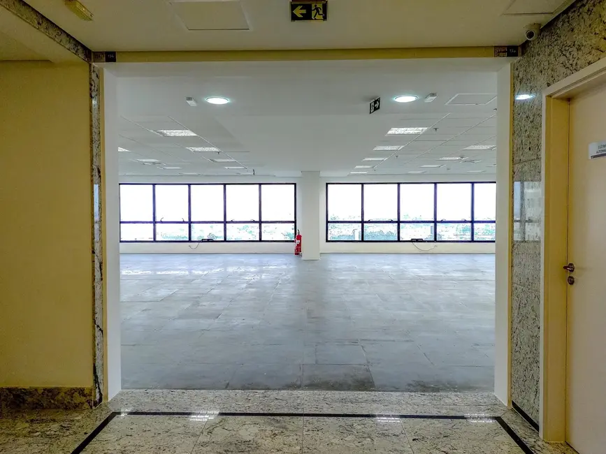 Foto 2 de Sala Comercial para alugar, 677m2 em Alphaville Industrial, Barueri - SP