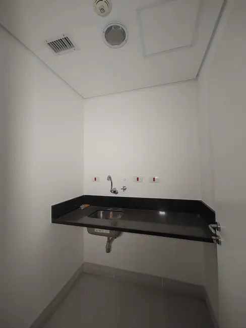 Sala Comercial para alugar, 1354m2 em Alphaville Industrial, Barueri - SP - imagem 8 Foto 8 de Sala Comercial para alugar, 1354m2 em Alphaville Industrial, Barueri - SP