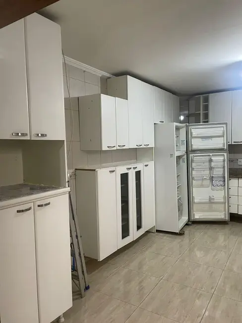 Sobrado com 2 quartos à venda, 176m2 em Chácara Santo Antônio (Zona Sul), São Paulo - SP - imagem 3 Foto 3 de Sobrado com 2 quartos à venda, 176m2 em Chácara Santo Antônio (Zona Sul), São Paulo - SP