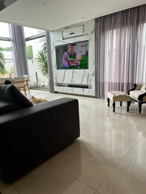 Foto 2 de Sobrado com 4 quartos para alugar, 390m2 em Alphaville, Santana De Parnaiba - SP