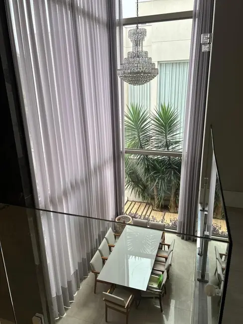 Foto 3 de Sobrado com 4 quartos para alugar, 390m2 em Alphaville, Santana De Parnaiba - SP