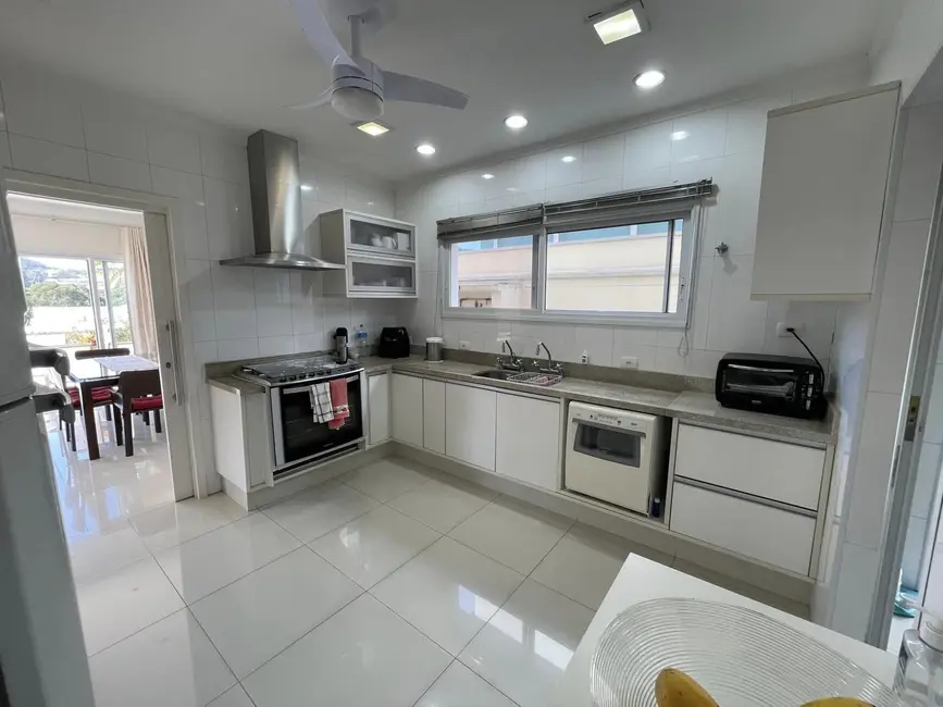 Foto 8 de Sobrado com 4 quartos à venda, 441m2 em Santana De Parnaiba - SP