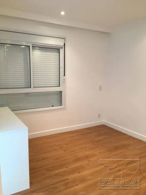 Apartamento com 3 quartos para alugar, 196m2 em Barueri - SP - imagem 7 Foto 7 de Apartamento com 3 quartos para alugar, 196m2 em Barueri - SP