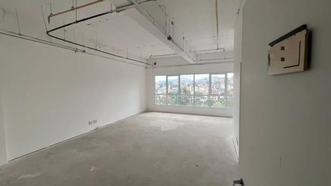 Foto 1 de Sala Comercial com 1 quarto à venda, 48m2 em Sítio Tamboré Alphaville, Barueri - SP