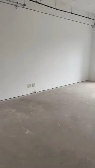 Foto 2 de Sala Comercial com 1 quarto à venda, 48m2 em Sítio Tamboré Alphaville, Barueri - SP