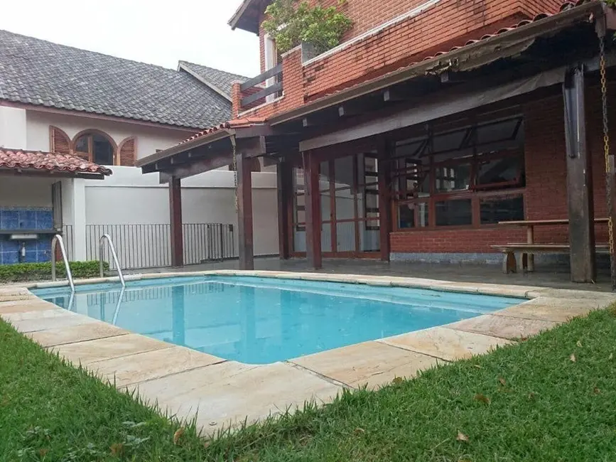 Foto 1 de Sobrado com 4 quartos à venda, 380m2 em Alphaville, Santana De Parnaiba - SP