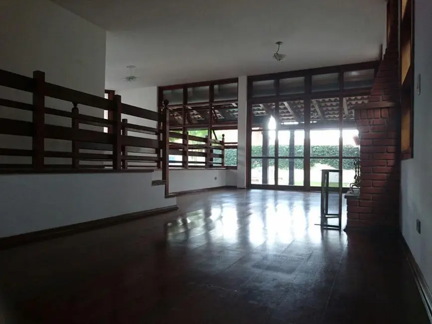 Foto 2 de Sobrado com 4 quartos à venda, 380m2 em Alphaville, Santana De Parnaiba - SP