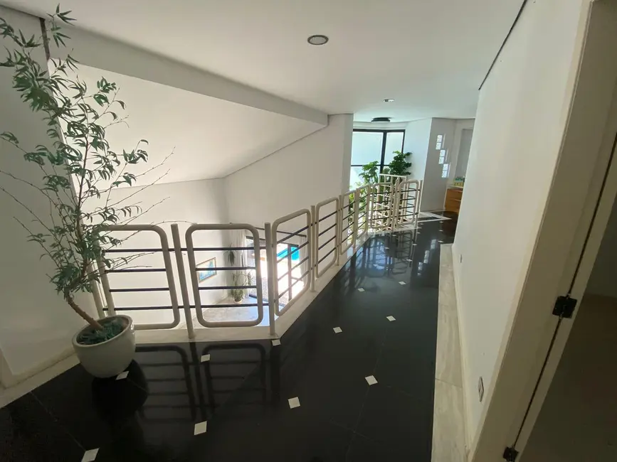 Foto 7 de Sobrado com 5 quartos à venda, 400m2 em Alphaville Residencial Dois, Barueri - SP