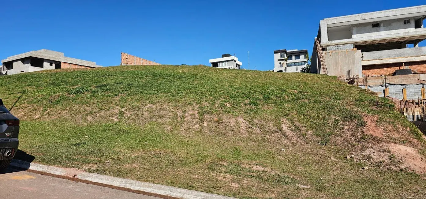 Terreno / Lote à venda, 420m2 em Tamboré, Santana De Parnaiba - SP - imagem 2 Foto 2 de Terreno / Lote à venda, 420m2 em Tamboré, Santana De Parnaiba - SP