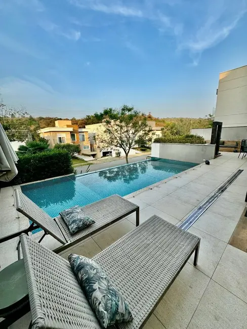 Foto 4 de Sobrado com 4 quartos para alugar, 302m2 em Alphaville, Santana De Parnaiba - SP