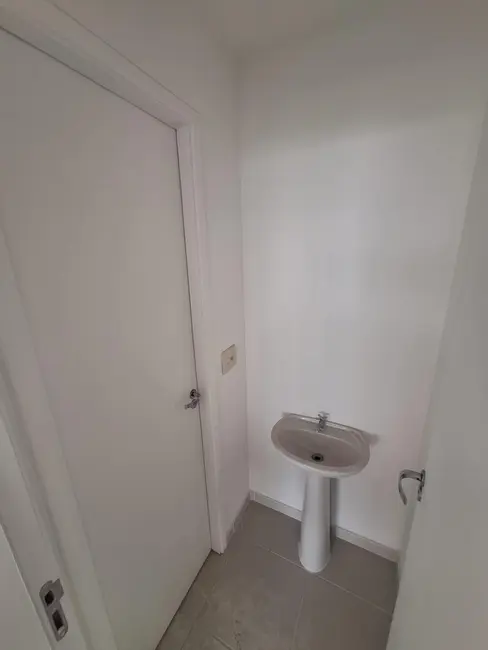 Foto 3 de Sala Comercial com 1 quarto para alugar, 61m2 em Sítio Tamboré Alphaville, Barueri - SP