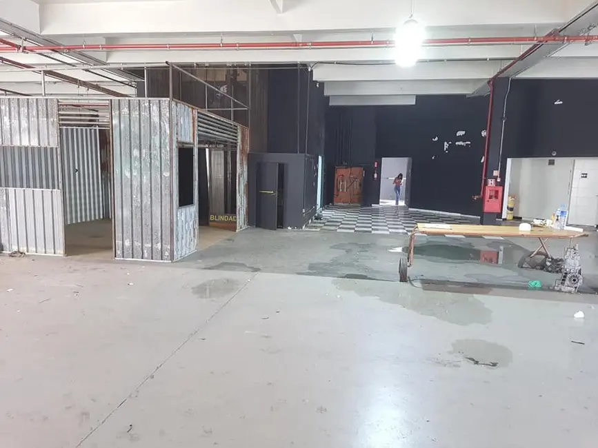 Foto 4 de Armazém / Galpão para alugar, 1000m2 em Alphaville Empresarial, Barueri - SP