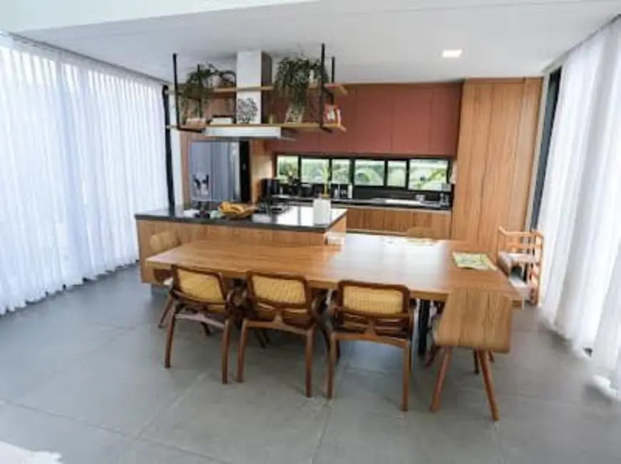 Sobrado com 4 quartos à venda, 500m2 em Tamboré, Santana De Parnaiba - SP - imagem 2 Foto 2 de Sobrado com 4 quartos à venda, 500m2 em Tamboré, Santana De Parnaiba - SP