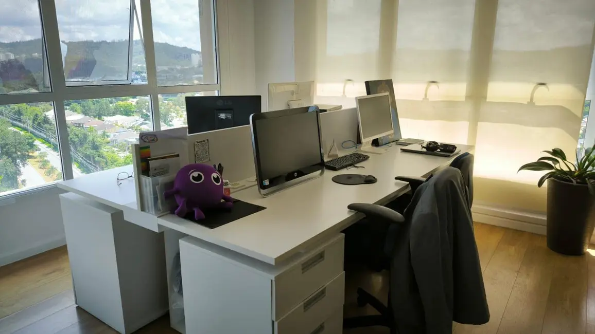 Foto 2 de Sala Comercial com 1 quarto para alugar, 81m2 em Sítio Tamboré Alphaville, Barueri - SP