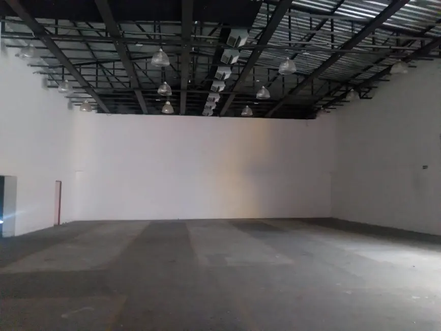 Foto 3 de Armazém / Galpão com 12 quartos para alugar, 2022m2 em Barueri - SP