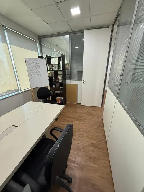 Foto 4 de Sala Comercial com 2 quartos para alugar, 46m2 em Alphaville Industrial, Barueri - SP