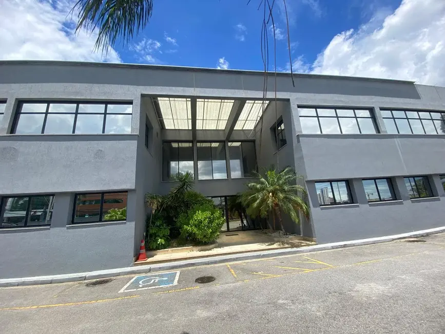 Prédio Inteiro com 20 quartos para alugar, 3000m2 em Barueri - SP - imagem 1 Foto 1 de Prédio Inteiro com 20 quartos para alugar, 3000m2 em Barueri - SP