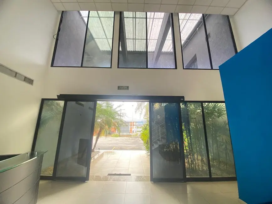 Prédio Inteiro com 20 quartos para alugar, 3000m2 em Barueri - SP - imagem 2 Foto 2 de Prédio Inteiro com 20 quartos para alugar, 3000m2 em Barueri - SP